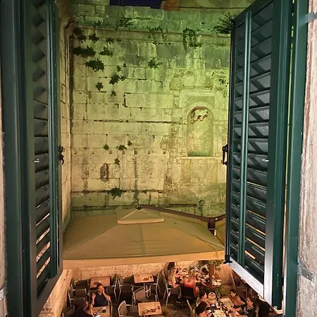 Luxury Palace J-l * Split